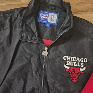 VTG Chicago Bulls FIRST PICK Full Zip Black/Red Windbreaker Jacket SZ L
